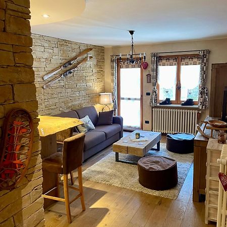 La Casa Del Cervo Apartment ลีโมเน เปียมอนเต ภายนอก รูปภาพ