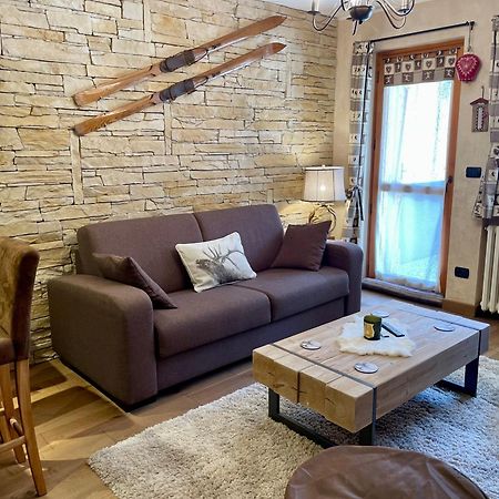 La Casa Del Cervo Apartment ลีโมเน เปียมอนเต ภายนอก รูปภาพ