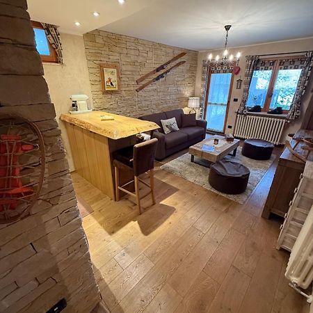 La Casa Del Cervo Apartment ลีโมเน เปียมอนเต ภายนอก รูปภาพ
